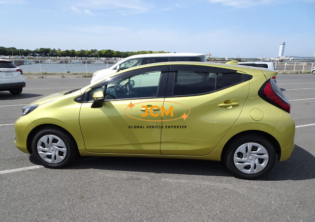 
								2023 TOYOTA AQUA HYBRID G full									