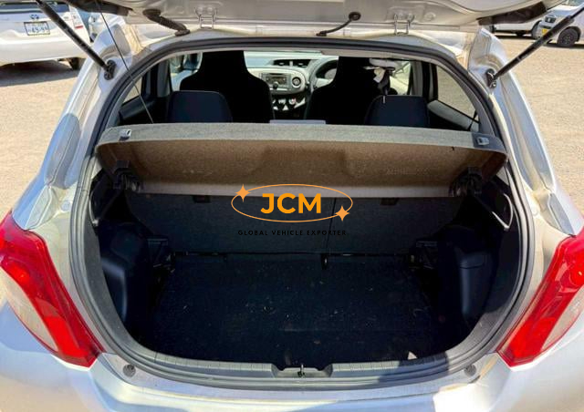 
								2012 TOYOTA VITZ full									
