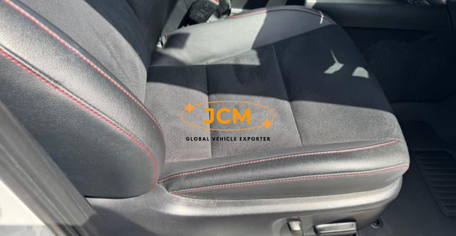 
								2024 TOYOTA HILUX ZGR full									