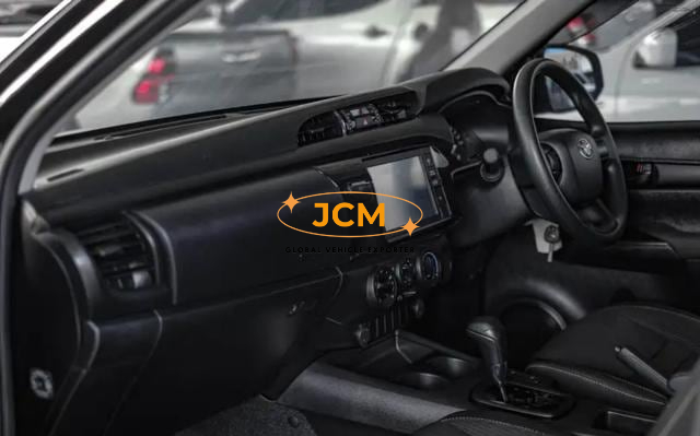 
								2023 TOYOTA HILUX 2.4 E REVO DOUBLE CAB full									