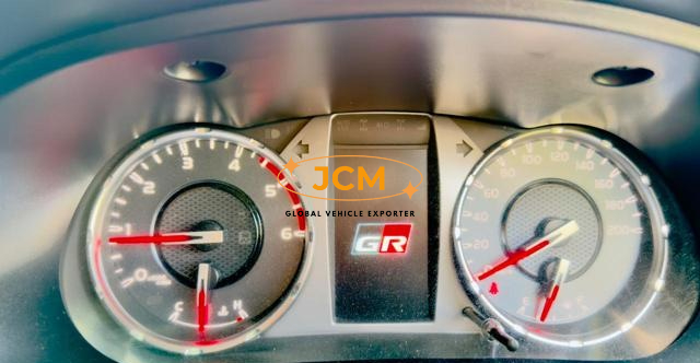 
								2024 TOYOTA HILUX GR full									