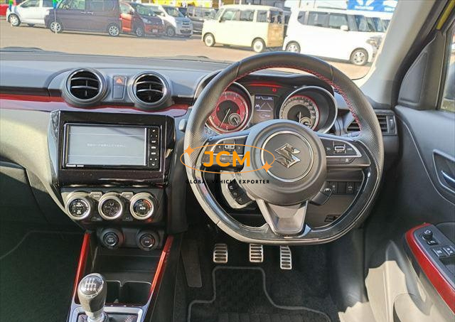
2019 SUZUKI SWIFT PKG full									