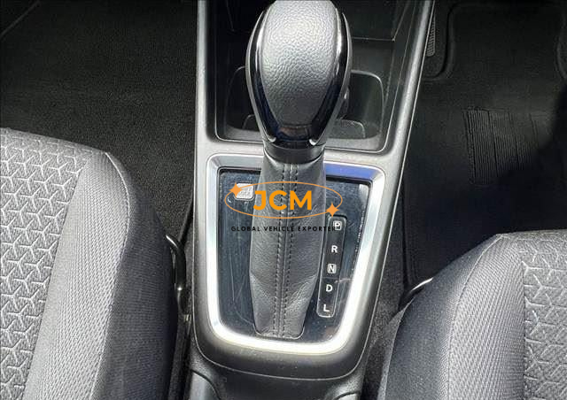 
								2023 SUZUKI SWIFT full									