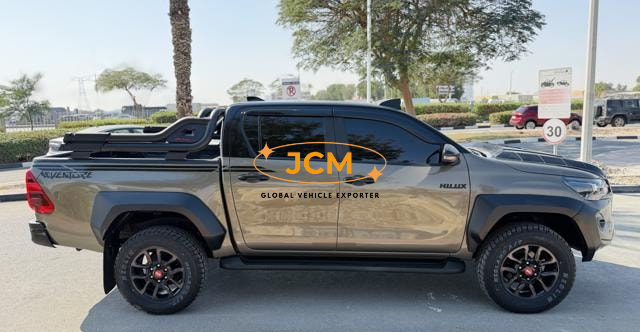 
								2023 TOYOTA HILUX 2.4 E REVO DOUBLE CAB full									