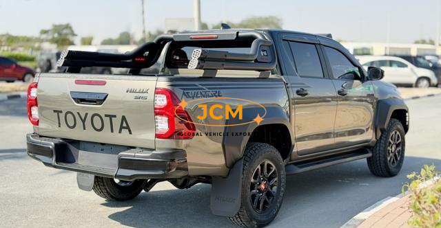 
								2023 TOYOTA HILUX 2.4 E REVO DOUBLE CAB full									
