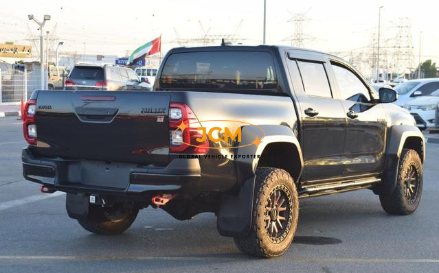 
								2024 TOYOTA HILUX GR full									