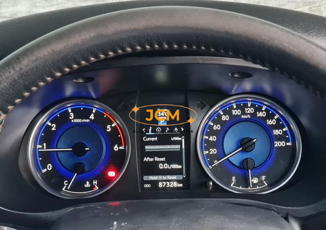 
								2018 TOYOTA HILUX DOUBLE CABIN 4WD full									