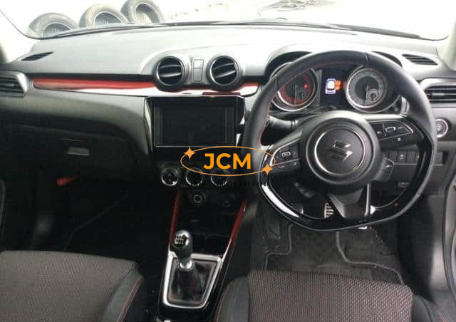 
								2022 SUZUKI SWIFT full									