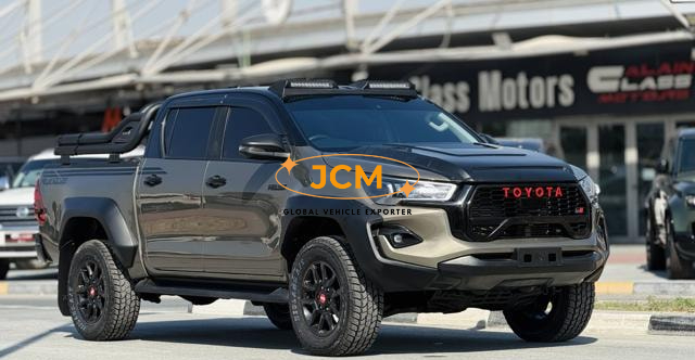 
								2023 TOYOTA HILUX 2.4 E REVO DOUBLE CAB full									