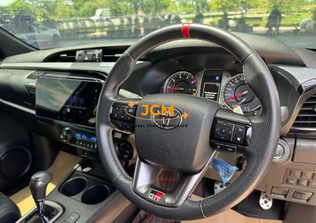 
								2024 TOYOTA HILUX 2.8 GR DOUBLE CAB full									