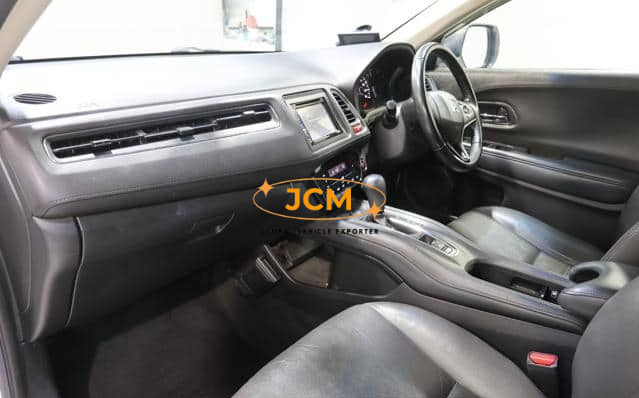 
								2016 HONDA VEZEL 1.5X A-KEYLESS-2WD full									