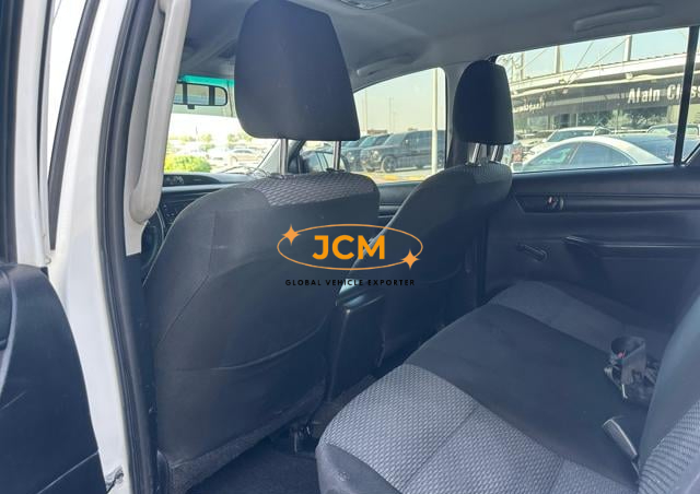 
								2019 TOYOTA HILUX PERFECT ACCIDENT FREE 2.7L 4WD full									