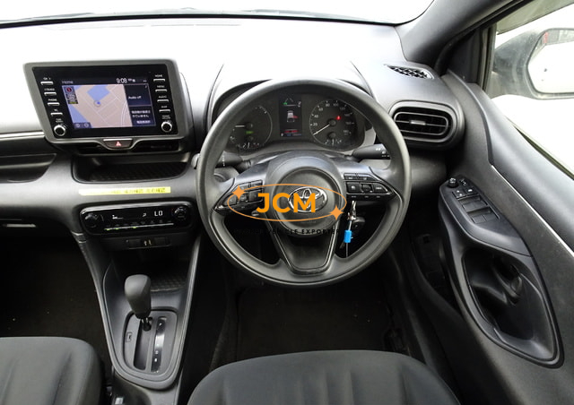 
								2021 TOYOTA YARIS HYBRID X full									