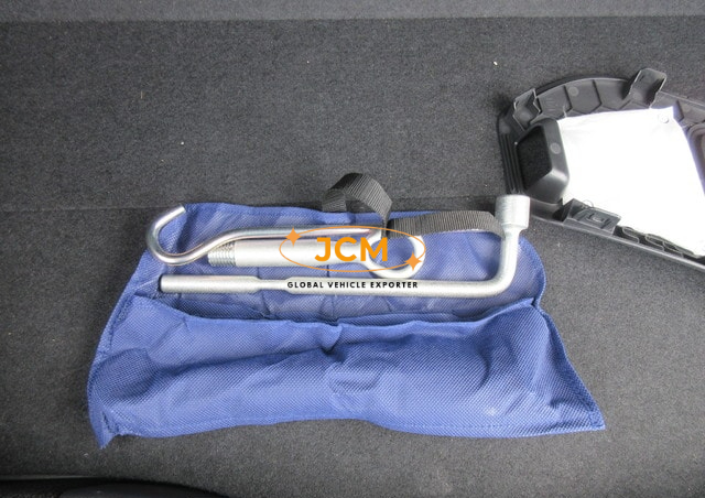 
								2021 HONDA FIT E:HEV full									