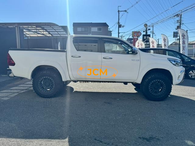 
								2018 TOYOTA HILUX Z 4WD full									