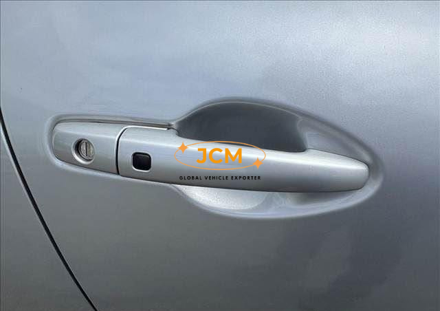 
								2023 SUZUKI SWIFT full									