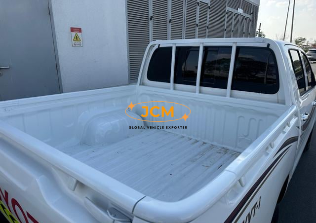 
								2019 TOYOTA HILUX PERFECT ACCIDENT FREE 2.7L 4WD full									