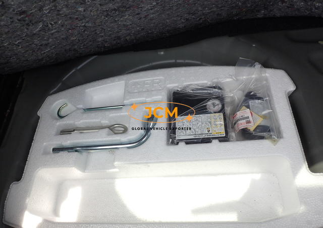 
								2020 SUZUKI SWIFT XG full									