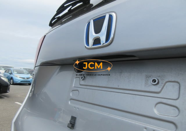 
								2021 HONDA FIT E:HEV full									