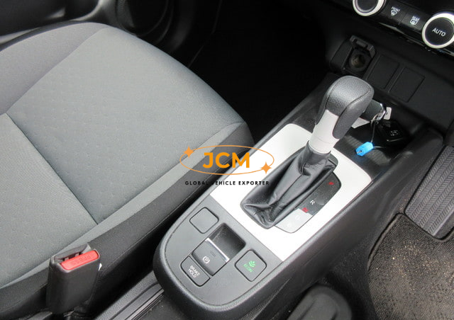 
								2021 HONDA FIT E:HEV full									