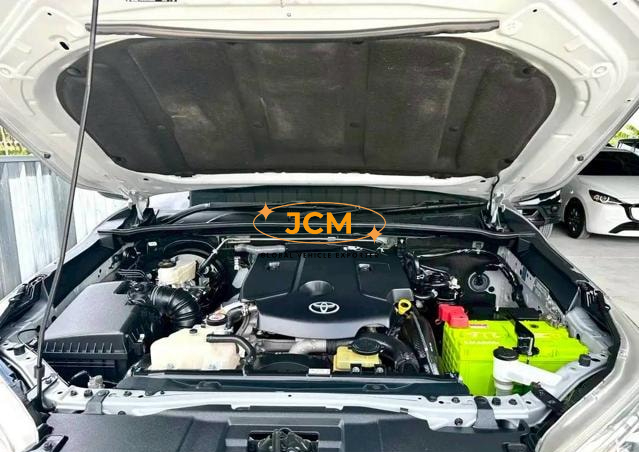 
								2017 TOYOTA HILUX 2.4 E REVO DOUBLE CAB full									