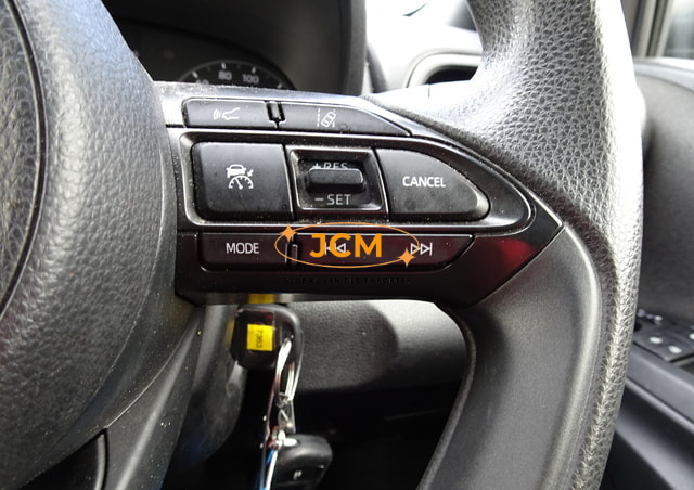
								2021 TOYOTA YARIS HYBRID X full									