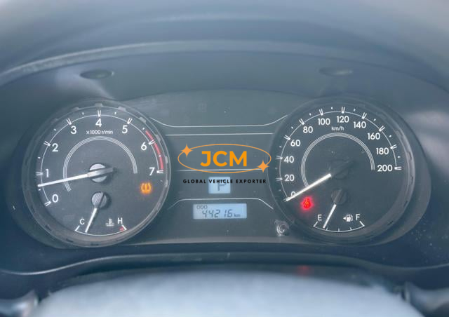 
								2019 TOYOTA HILUX PERFECT ACCIDENT FREE 2.7L 4WD full									