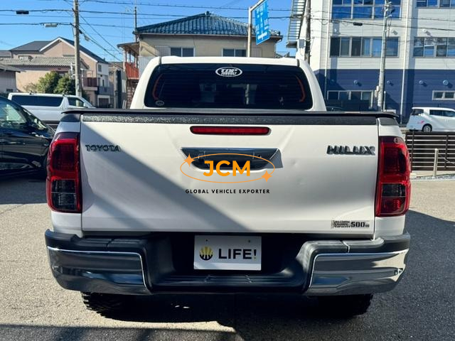 
								2018 TOYOTA HILUX Z 4WD full									