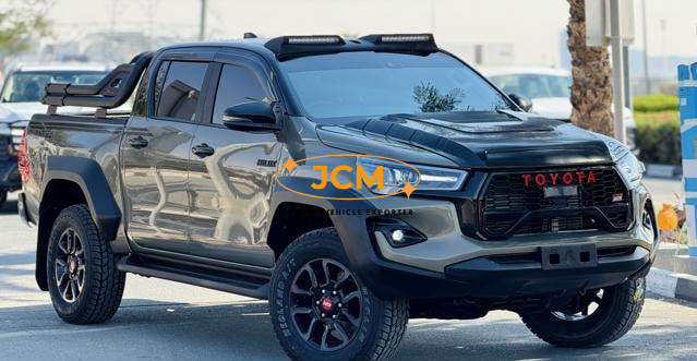 
								2023 TOYOTA HILUX 2.4 E REVO DOUBLE CAB full									