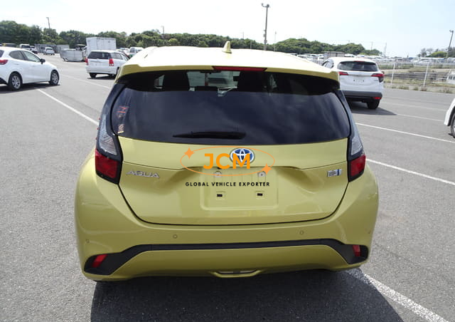 
								2023 TOYOTA AQUA HYBRID G full									
