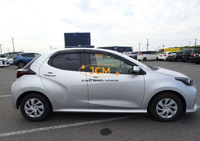 
								2021 TOYOTA YARIS HYBRID X full									