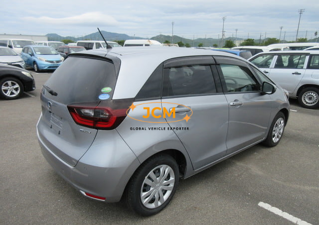 
								2021 HONDA FIT E:HEV full									