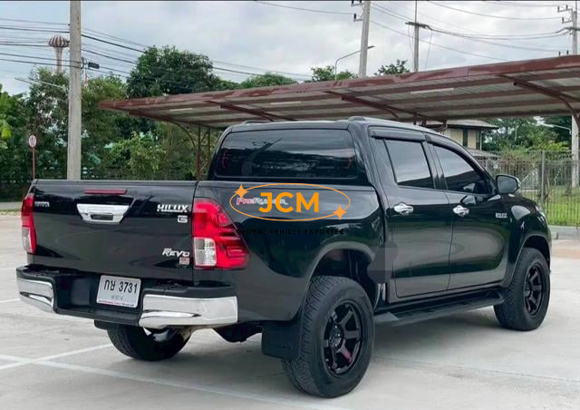 
								2017 TOYOTA HILUX 2.4 E REVO DOUBLE CAB full									