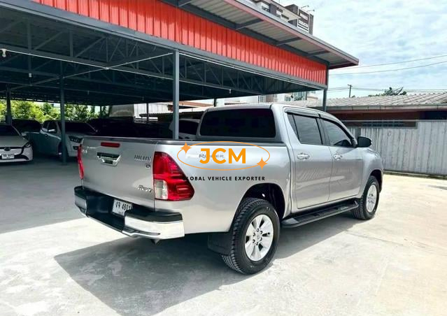 
								2017 TOYOTA HILUX 2.4 E REVO DOUBLE CAB full									