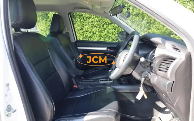 
								2022 TOYOTA HILUX 2.4 E REVO DOUBLE CAB full									