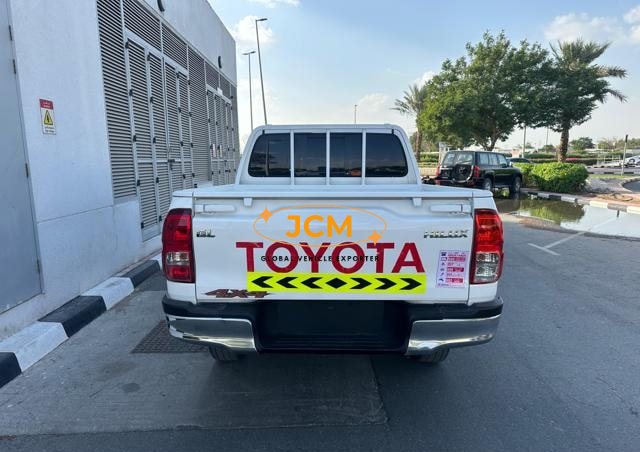 
								2019 TOYOTA HILUX PERFECT ACCIDENT FREE 2.7L 4WD full									