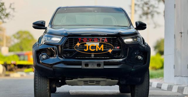 
								2024 TOYOTA HILUX GR full									