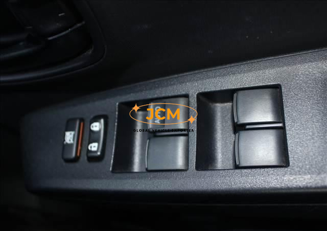 
								2012 TOYOTA VITZ (NSP130) full									