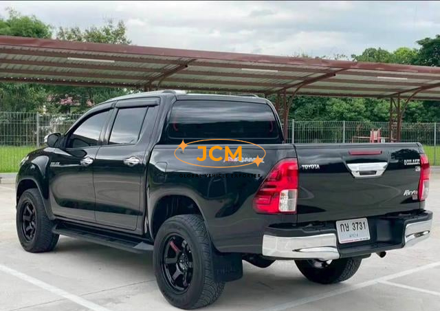 
								2017 TOYOTA HILUX 2.4 E REVO DOUBLE CAB full									