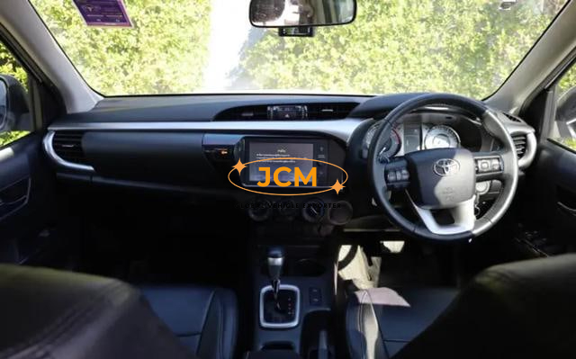 
								2022 TOYOTA HILUX 2.4 E REVO DOUBLE CAB full									