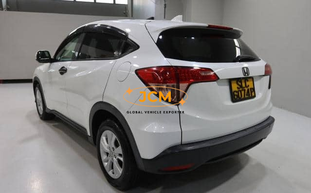 
								2016 HONDA VEZEL 1.5X A-KEYLESS-2WD full									