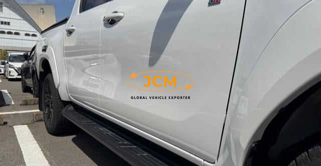 
								2024 TOYOTA HILUX ZGR full									