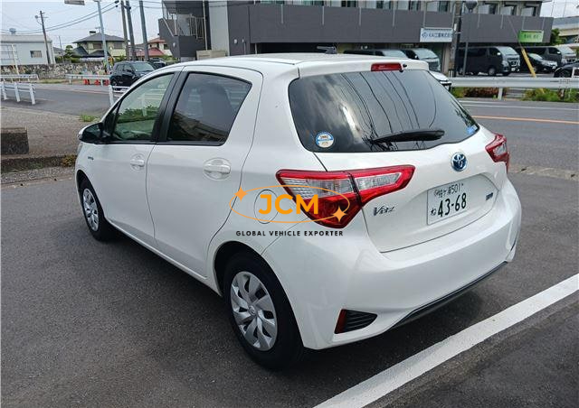 
								2020 TOYOTA VITZ full									