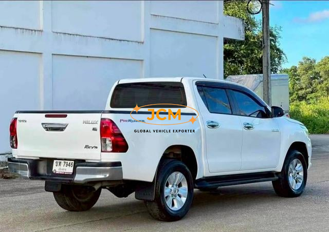 
								2018 TOYOTA HILUX 2.4 E REVO DOUBLE CAB full									
