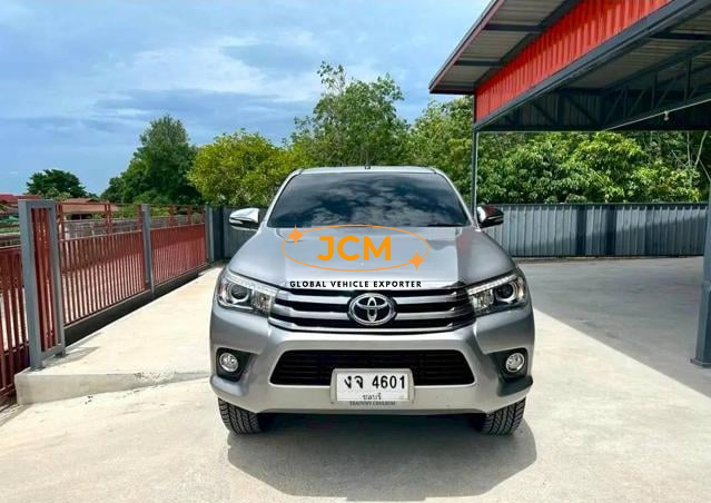 
								2017 TOYOTA HILUX 2.4 E REVO DOUBLE CAB full									