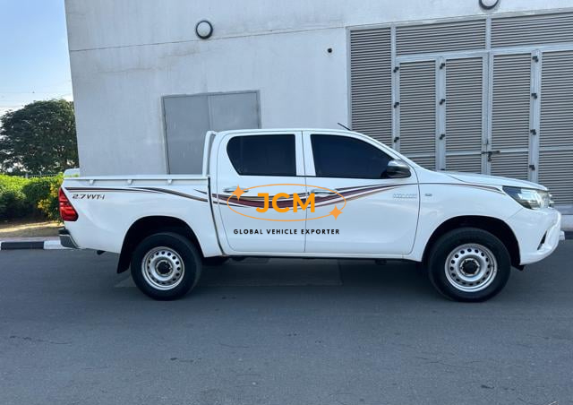 
								2019 TOYOTA HILUX PERFECT ACCIDENT FREE 2.7L 4WD full									