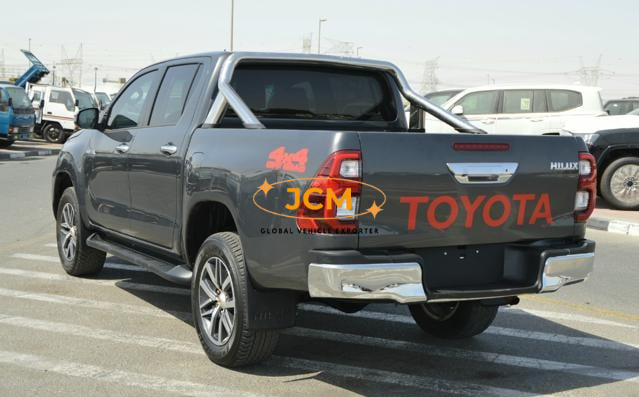 
								2018 TOYOTA HILUX DOUBLE CABIN 4WD full									