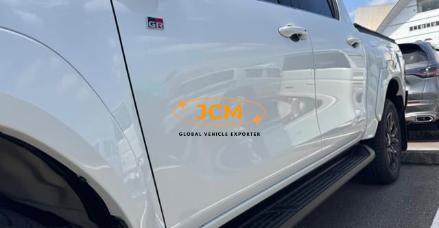 
								2024 TOYOTA HILUX ZGR full									