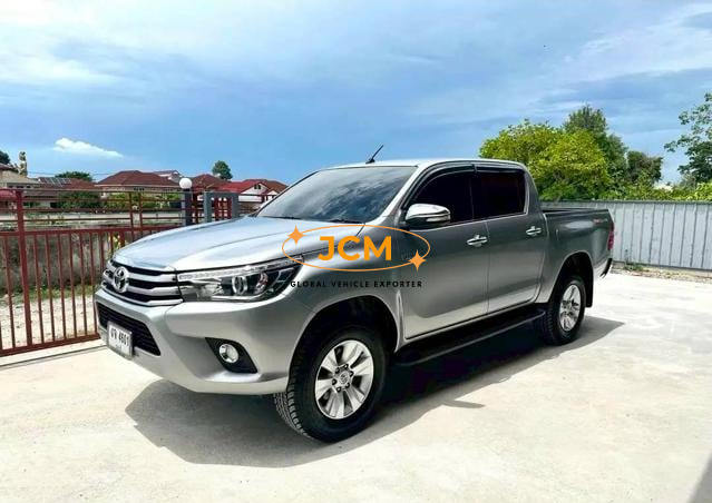 
								2017 TOYOTA HILUX 2.4 E REVO DOUBLE CAB full									