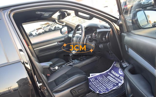 
								2024 TOYOTA HILUX GR full									